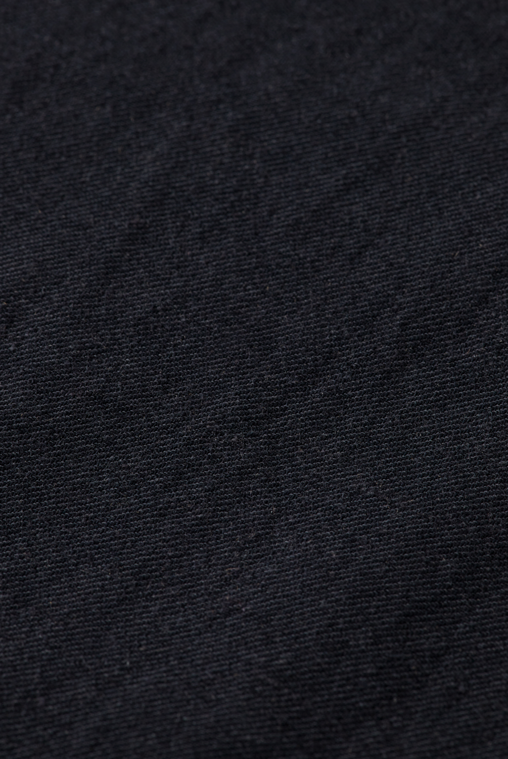 Embrace laid-back comfort with our Warren twill jogger pants. These joggers combine a relaxed aesthetic with breathable fabric - ideal for both leisure and spontaneous thrills.
Men's pants
Straight-fit
Zipper and button closure
Back pocket
Side pockets
67% Cotton, 33% Linen