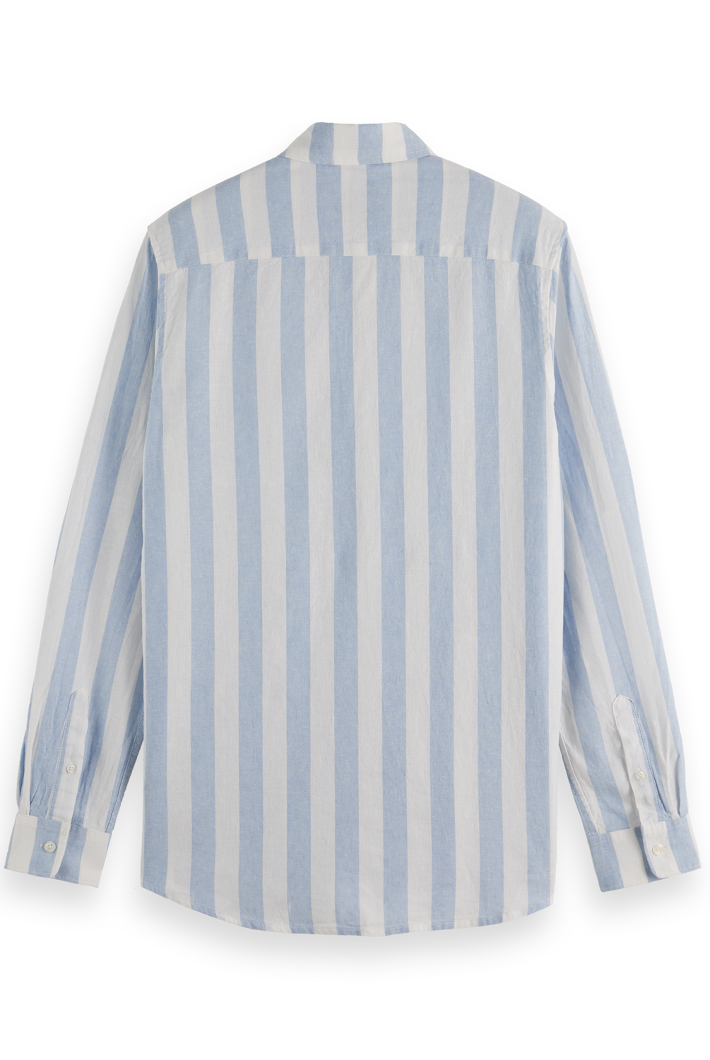 This lightweight long-sleeved seersucker shirt features classic stripes and a textured finish, blending comfort with effortless style.
100% Cotton
Regular fit